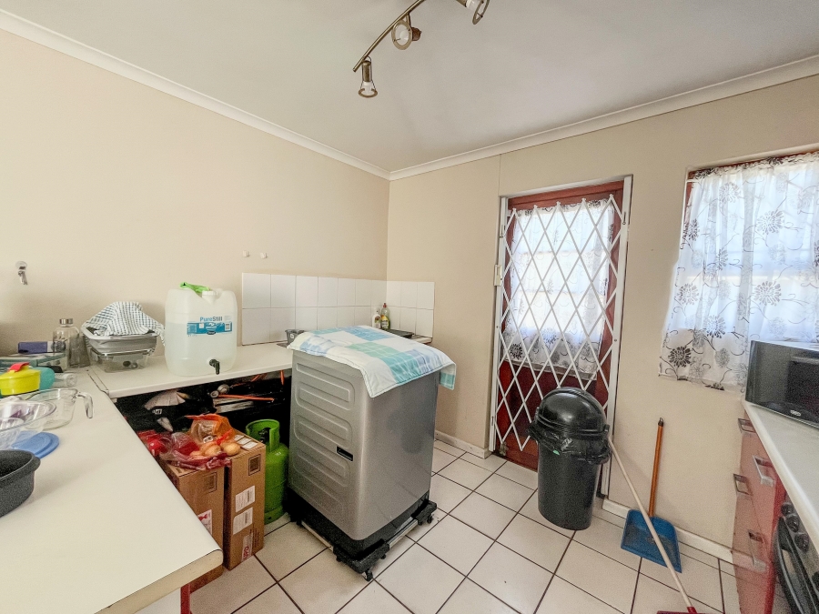 3 Bedroom Property for Sale in Thornton Western Cape